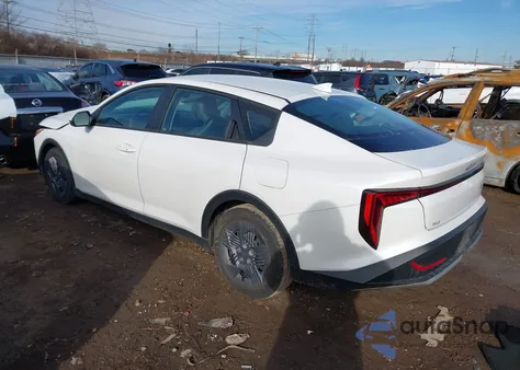 2025 Kia K4 Lx z USA, uszkodzony, nr VIN 3KPFT4DE8SE023356